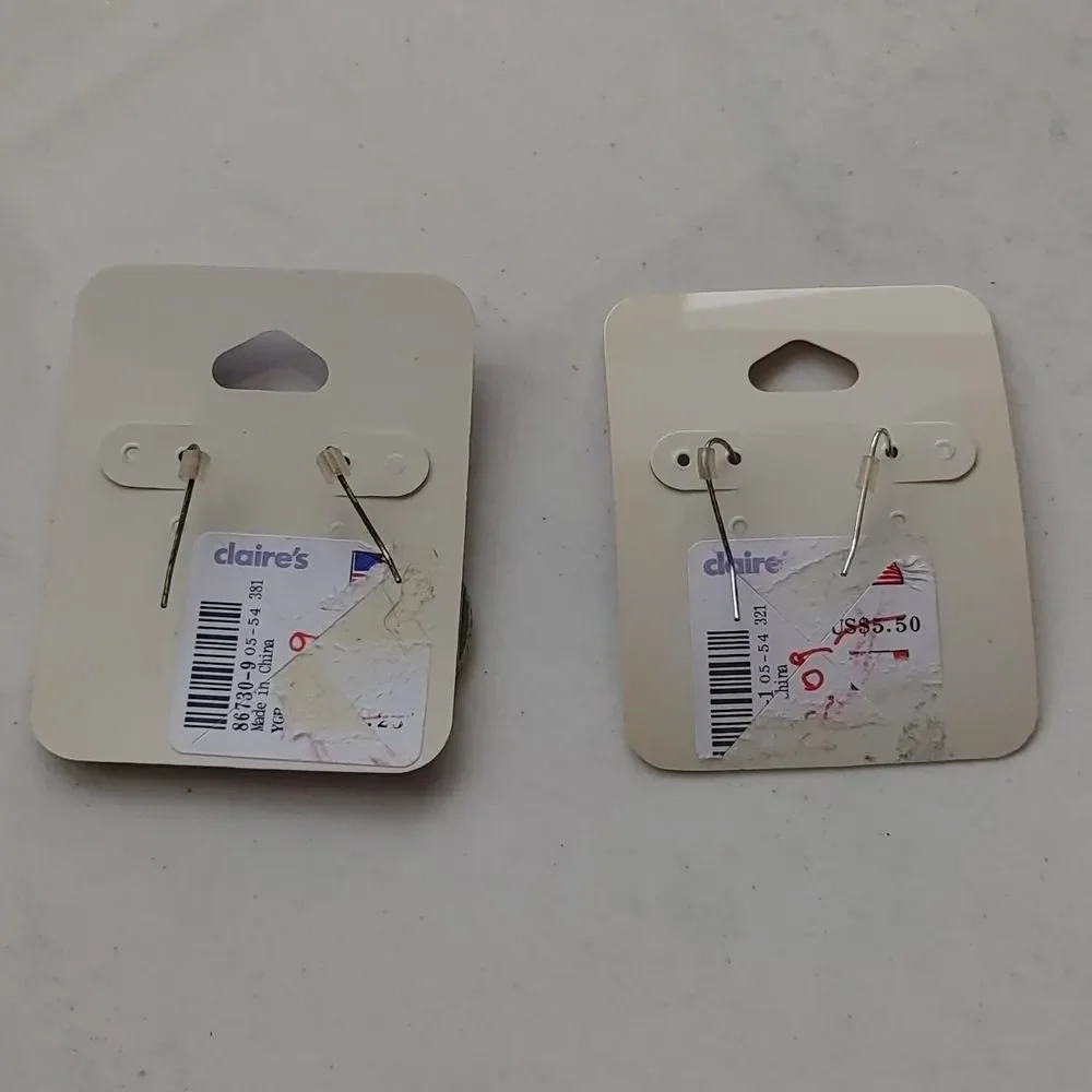 Claires|  earrings polaroid camera - Picture 2 of 4